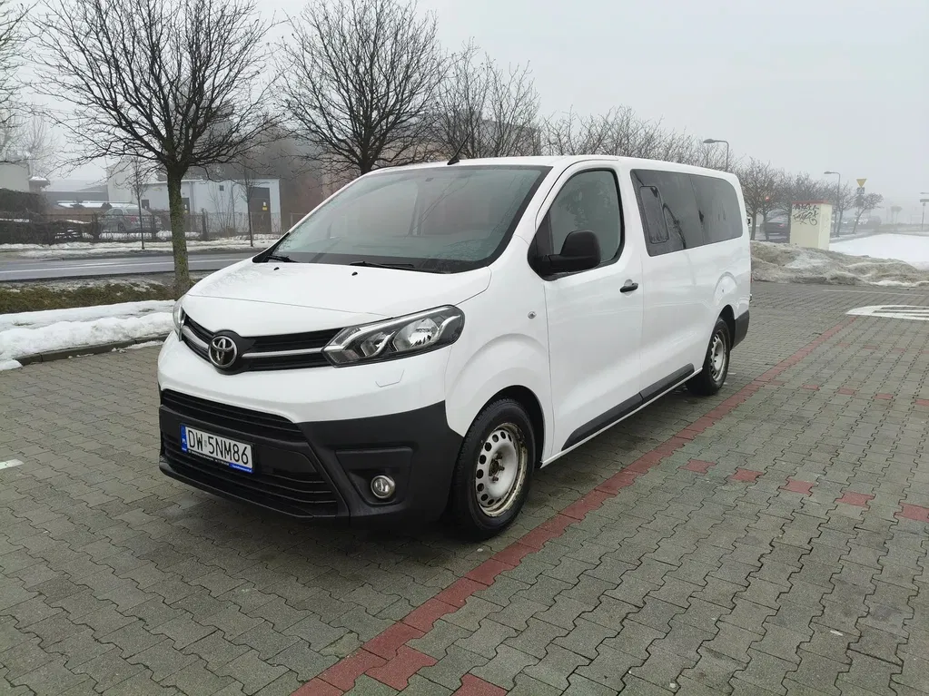 Zdjęcie: 2021 Toyota Proace Verso
