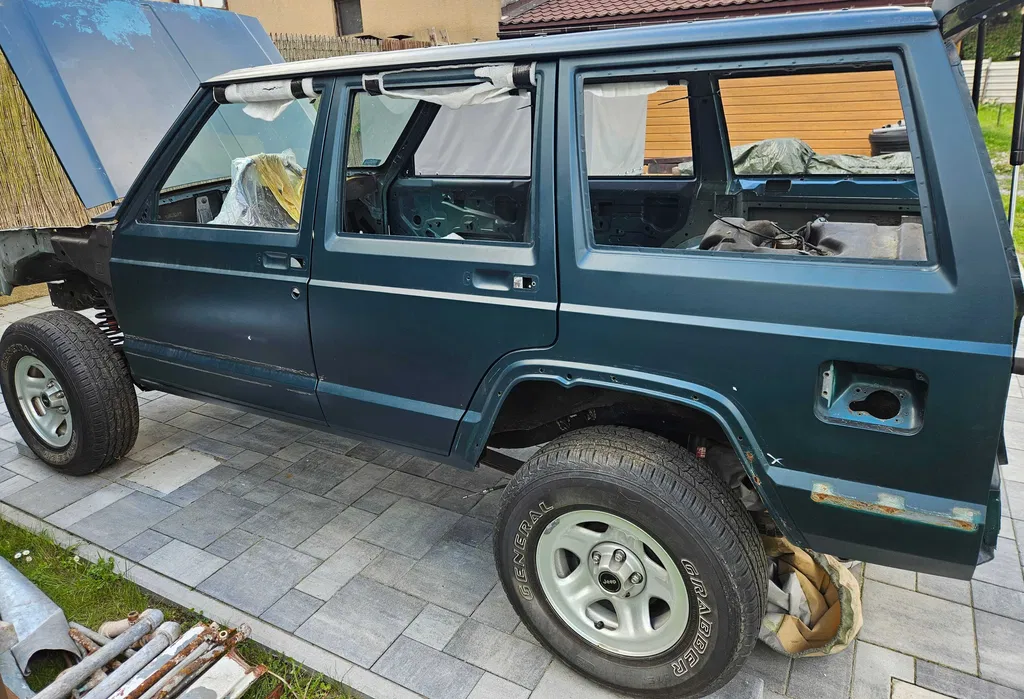 Zdjęcie: 1997 Jeep Cherokee