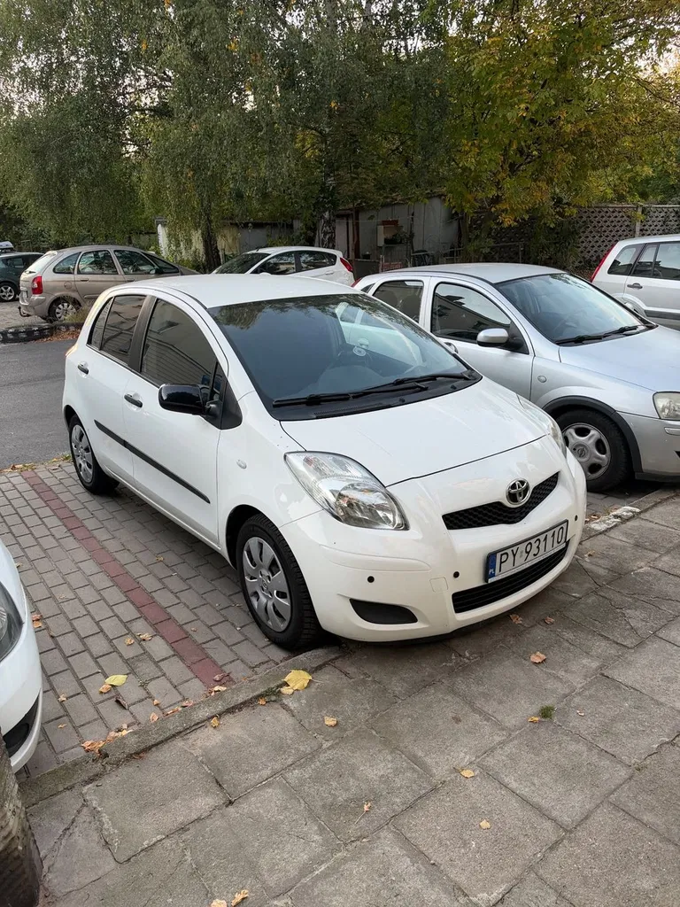 Zdjęcie: 2010 Toyota Yaris