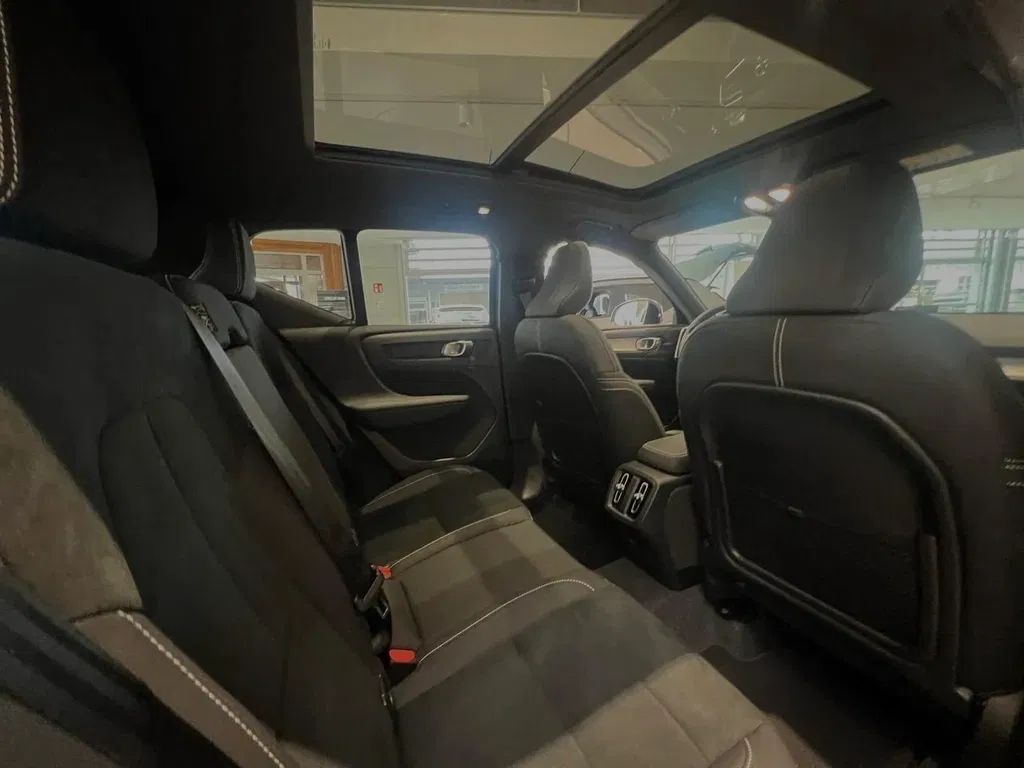 Zdjęcie: 2026 Volvo XC 40