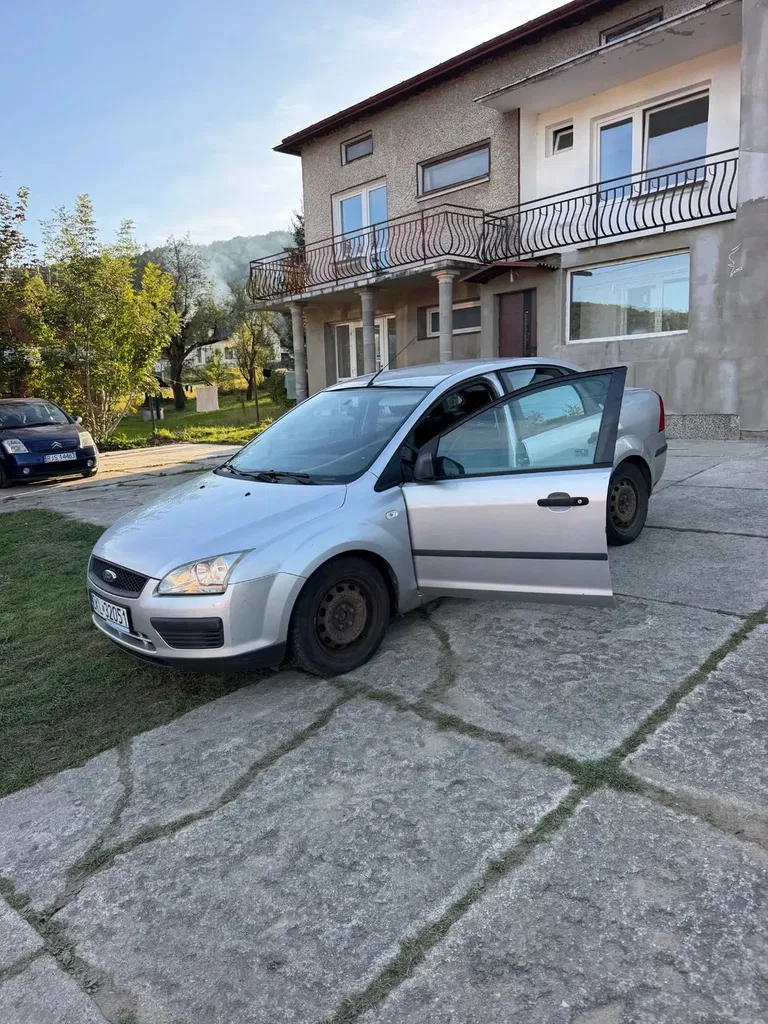 Zdjęcie: 2005 Ford Focus
