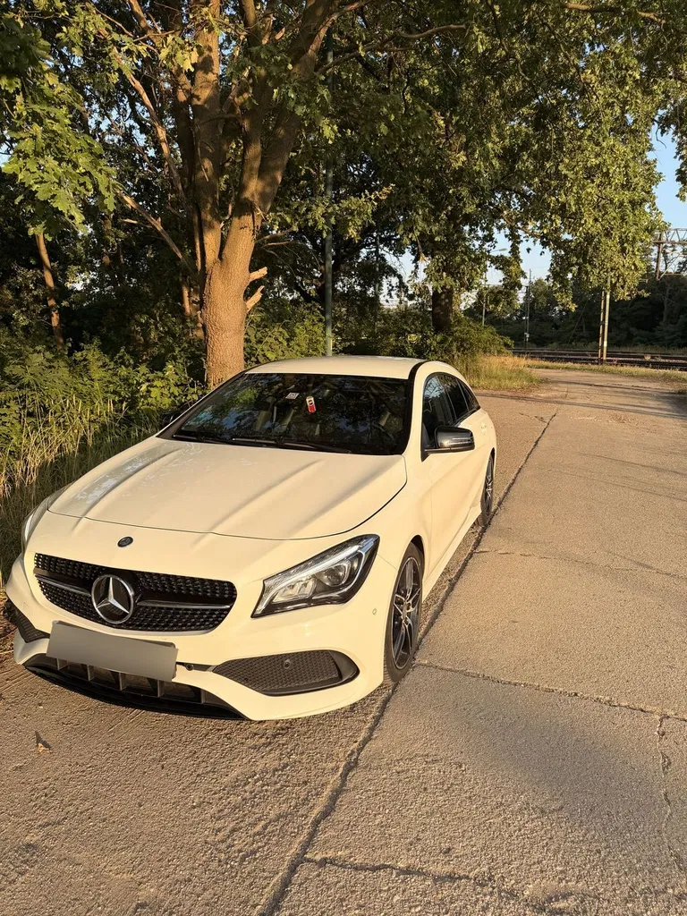 Zdjęcie: 2016 Mercedes-Benz CLA