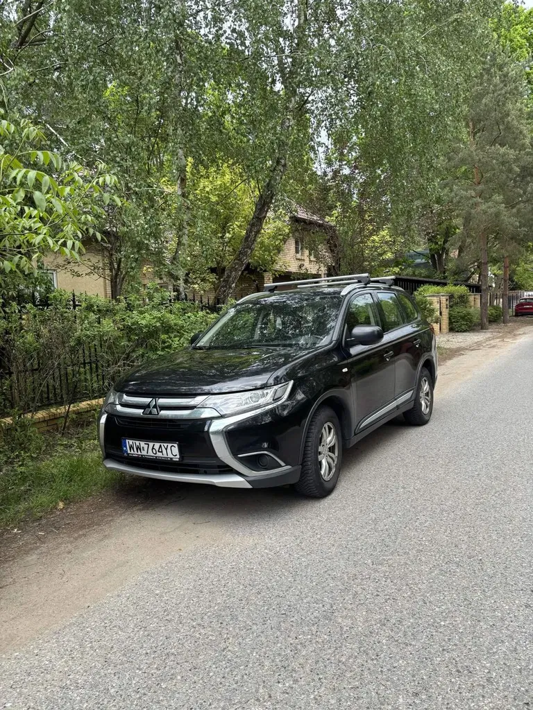 Zdjęcie: 2016 Mitsubishi Outlander