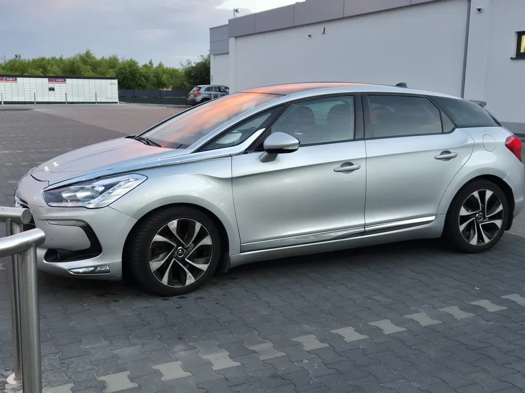Zdjęcie: 2012 Citroen DS5