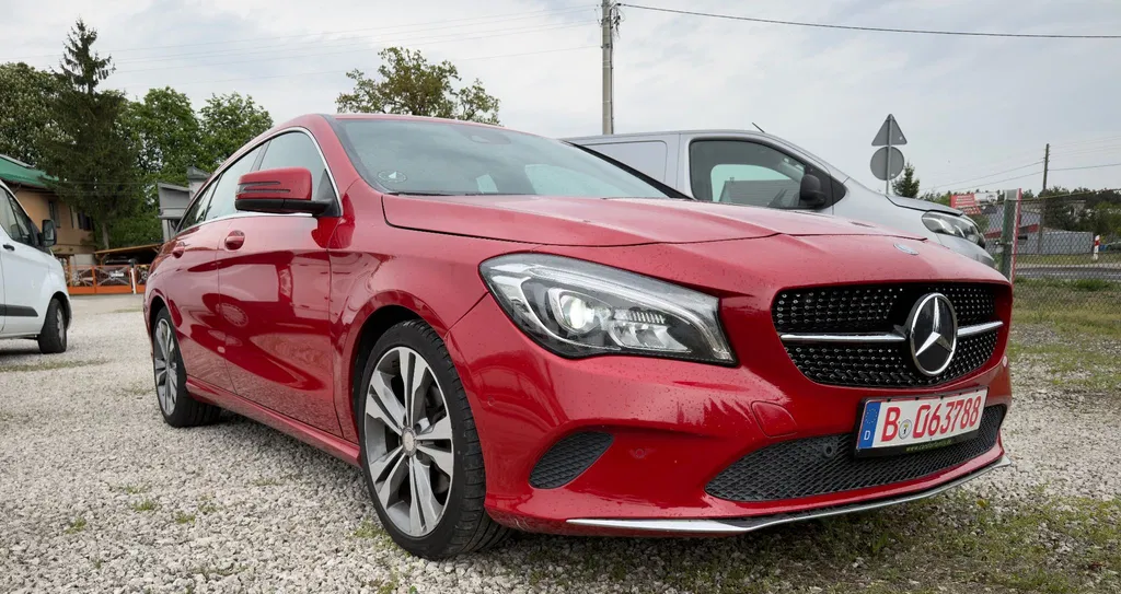 Zdjęcie: 2017 Mercedes-Benz CLA