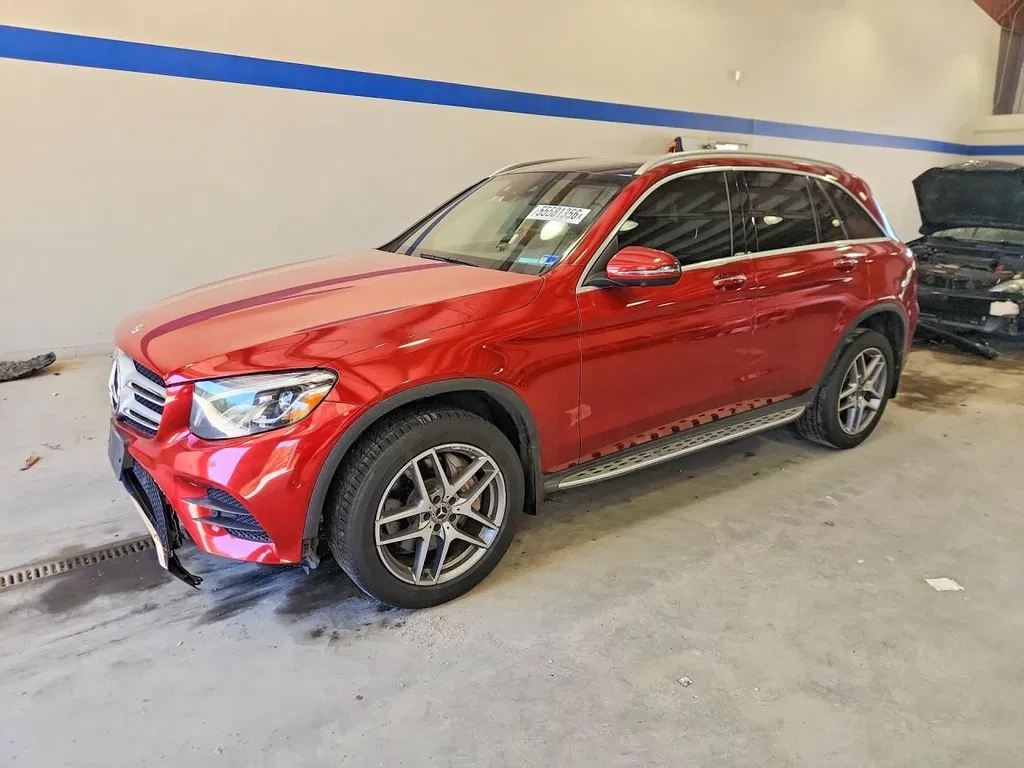 Zdjęcie: 2017 Mercedes-Benz GLC