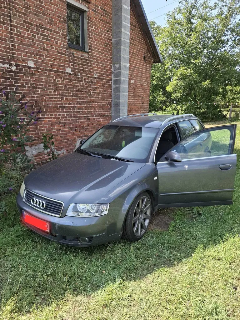 Zdjęcie: 2002 Audi A4 Avant