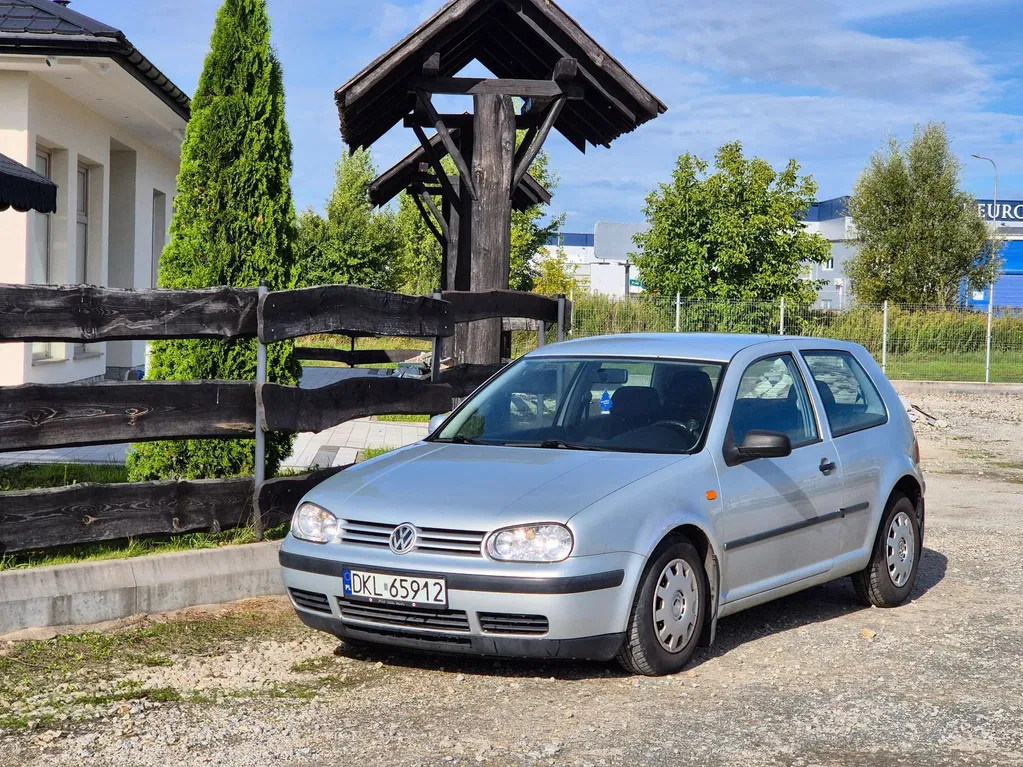 Zdjęcie: 1998 Volkswagen Golf
