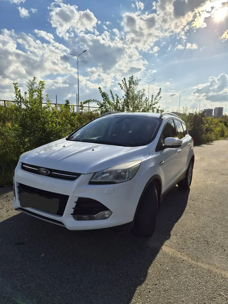 Zdjęcie: 2014 Ford Kuga
