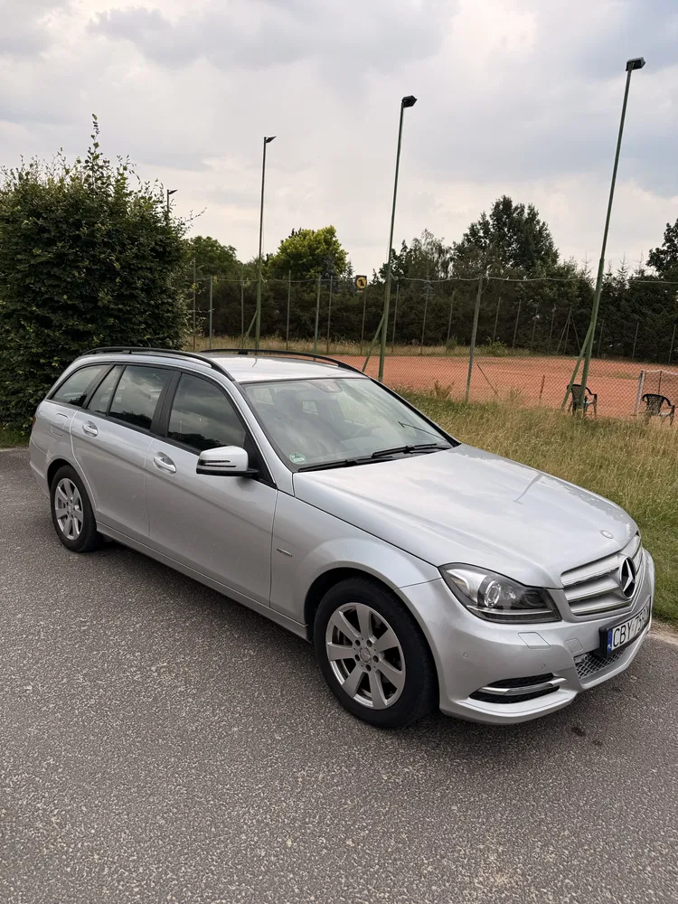 Zdjęcie: 2013 Mercedes-Benz C Klasa