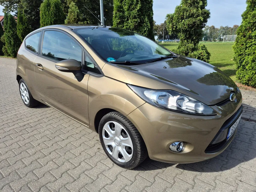 Zdjęcie: 2012 Ford Fiesta