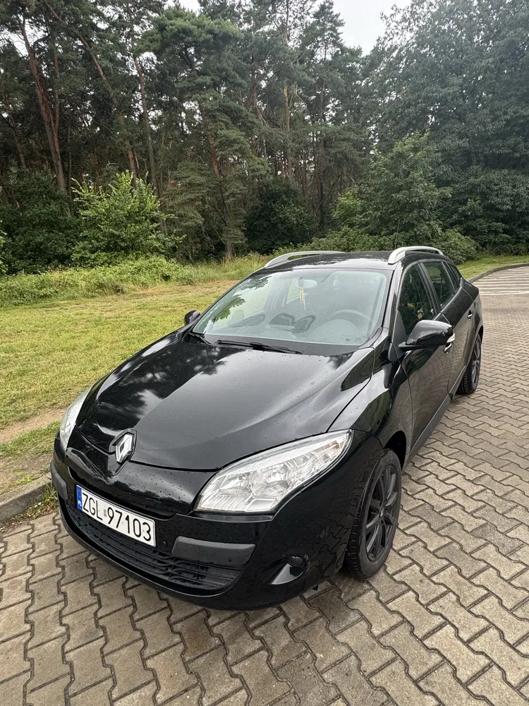 Zdjęcie: 2011 Renault Megane