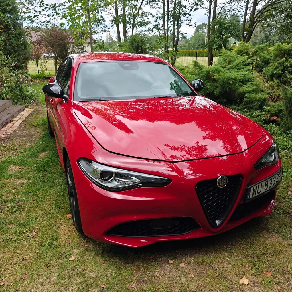 Zdjęcie: 2021 Alfa Romeo Giulia