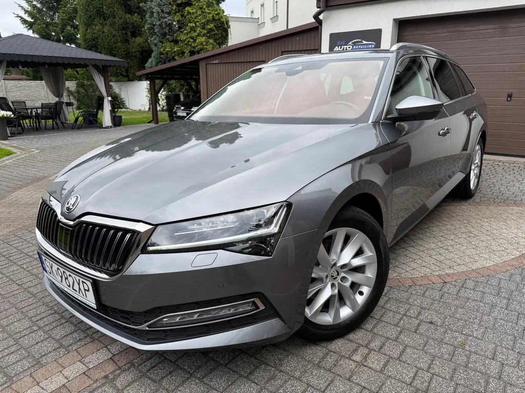 Zdjęcie: 2023 Skoda Superb