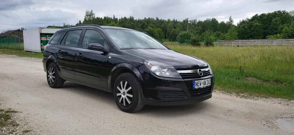 Zdjęcie: 2005 Opel Astra