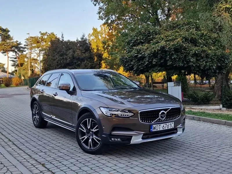 Zdjęcie: 2018 Volvo V90
