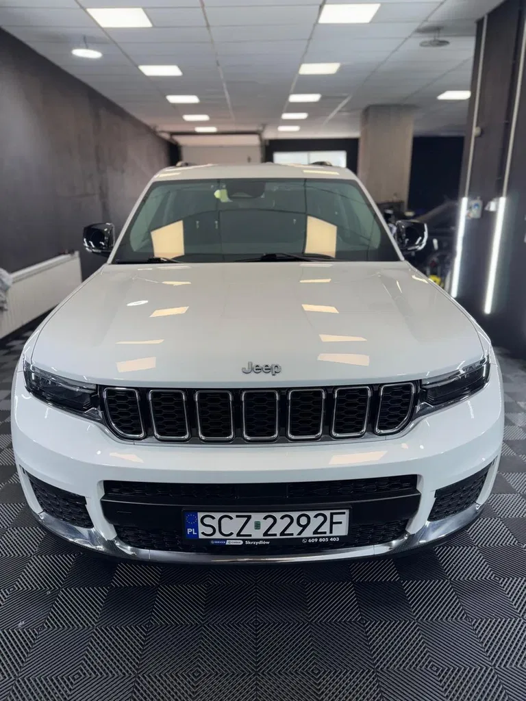Zdjęcie: 2021 Jeep Grand Cherokee