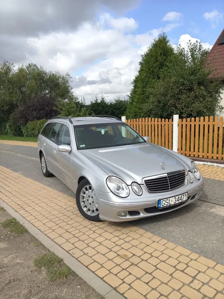 Zdjęcie: 2003 Mercedes-Benz E Klasa