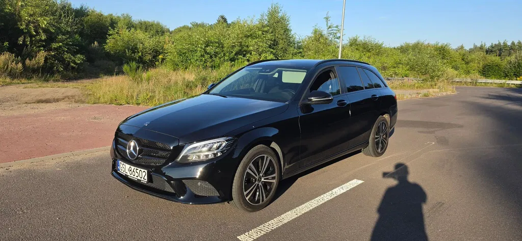 Zdjęcie: 2019 Mercedes-Benz C Klasa