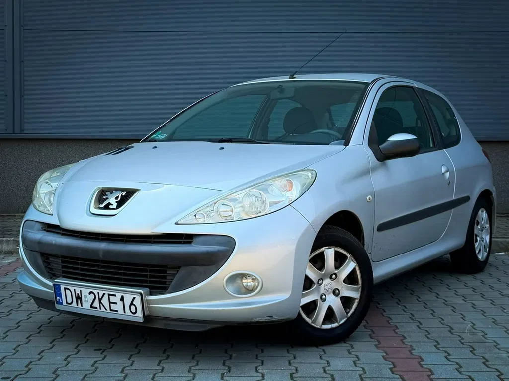 Zdjęcie: 2010 Peugeot 206 plus