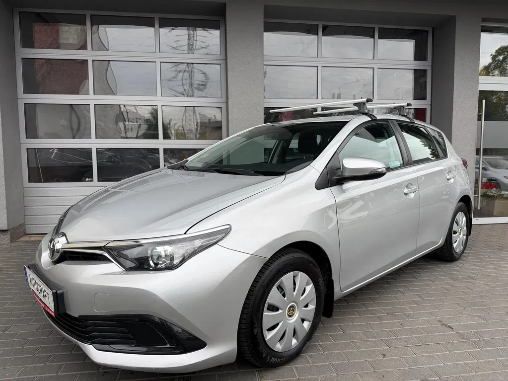 Zdjęcie: 2014 Toyota Auris
