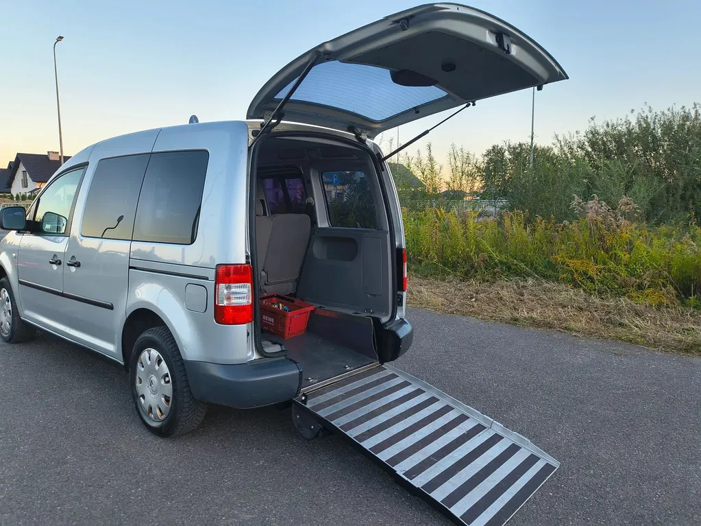 Zdjęcie: 2006 Volkswagen Caddy