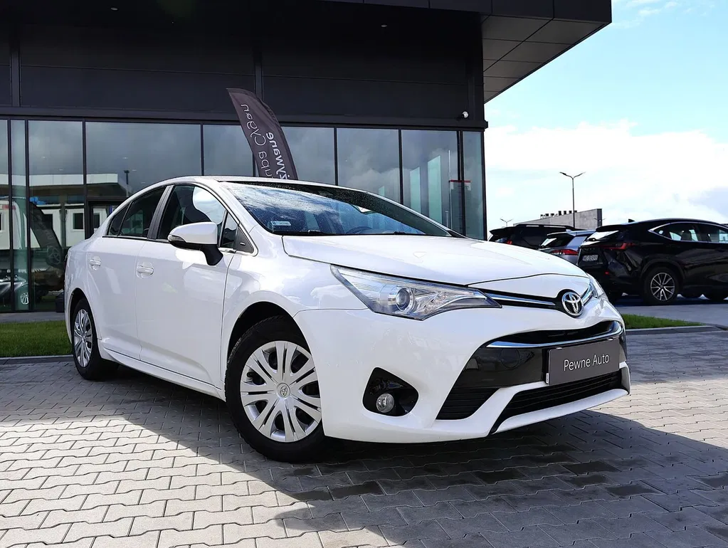 Zdjęcie: 2018 Toyota Avensis
