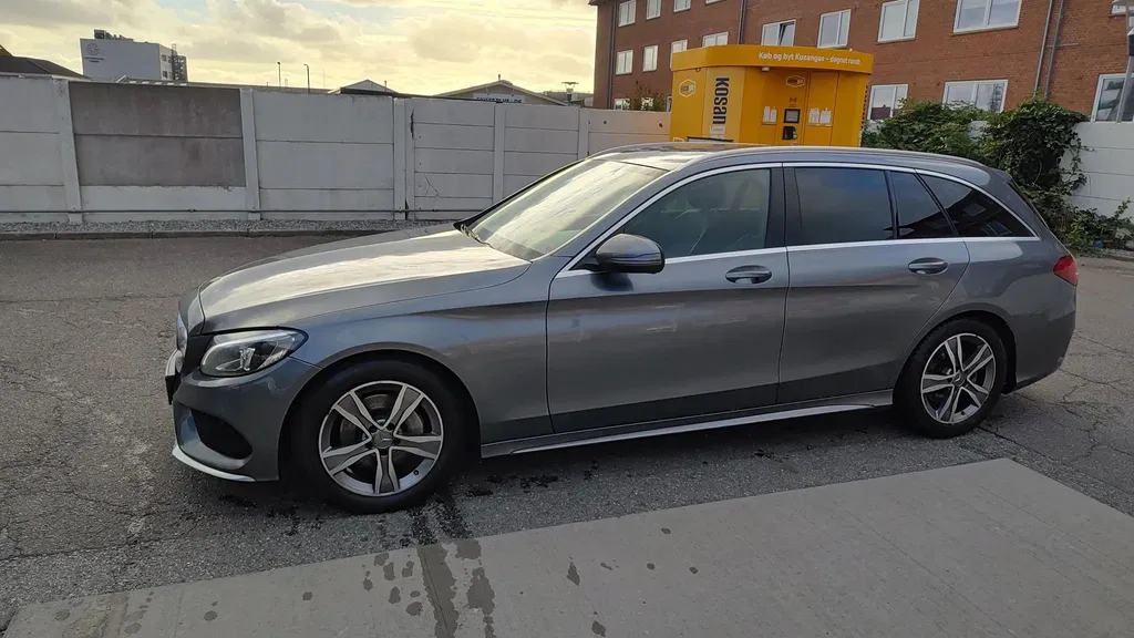 Zdjęcie: 2018 Mercedes-Benz C Klasa