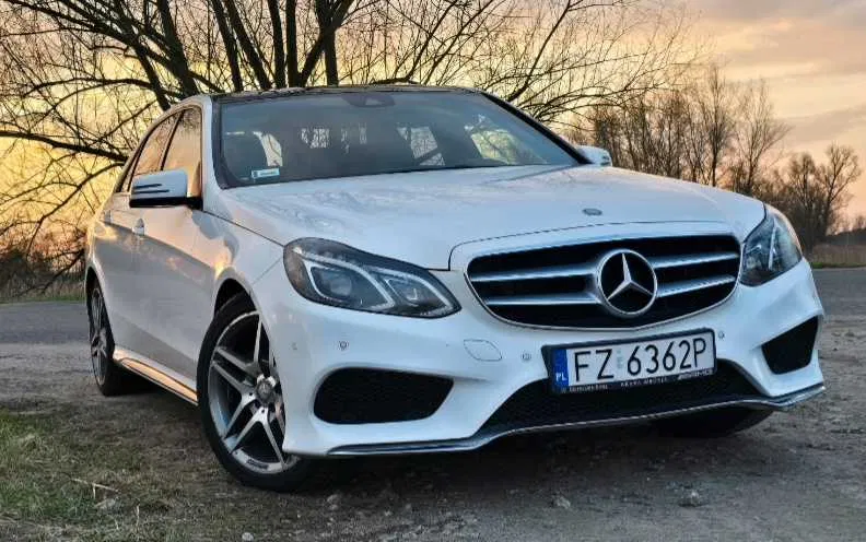 Zdjęcie: 2015 Mercedes-Benz E Klasa