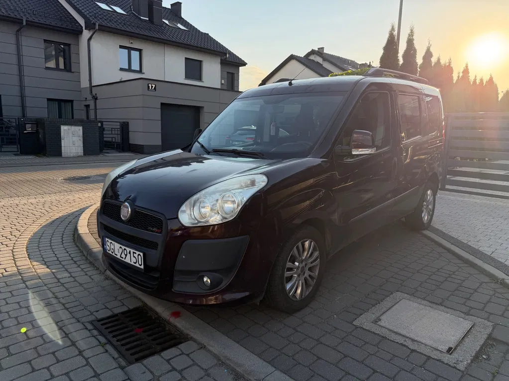 Zdjęcie: 2011 Fiat Doblo