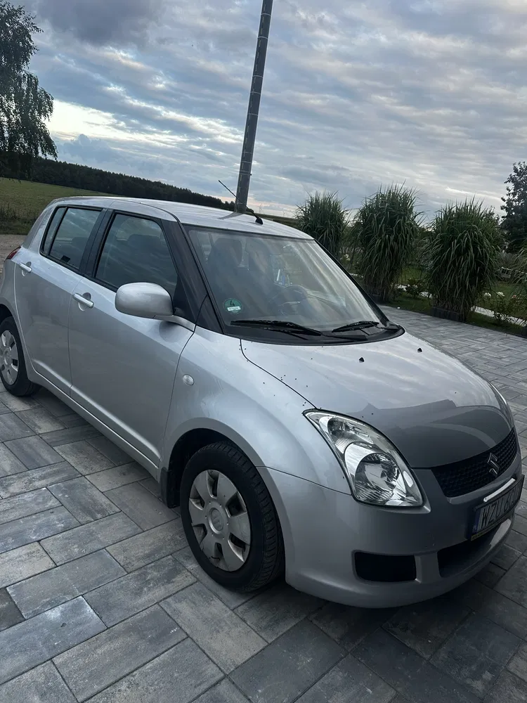 Zdjęcie: 2009 Suzuki Swift