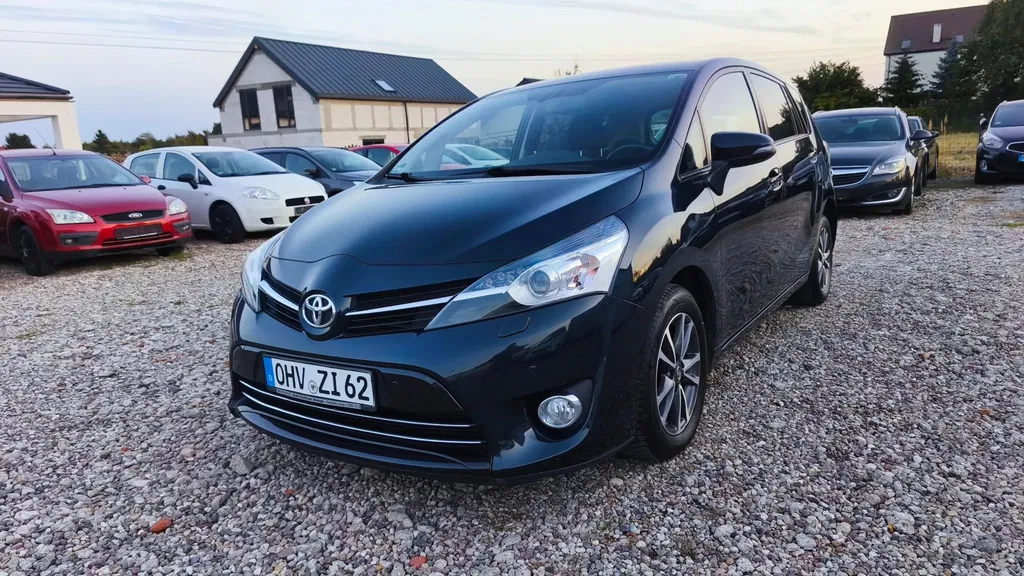 Zdjęcie: 2014 Toyota Verso