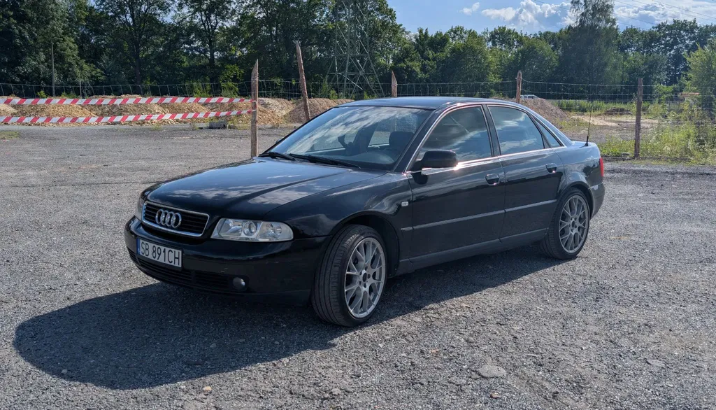 Zdjęcie: 1999 Audi A4Limousine