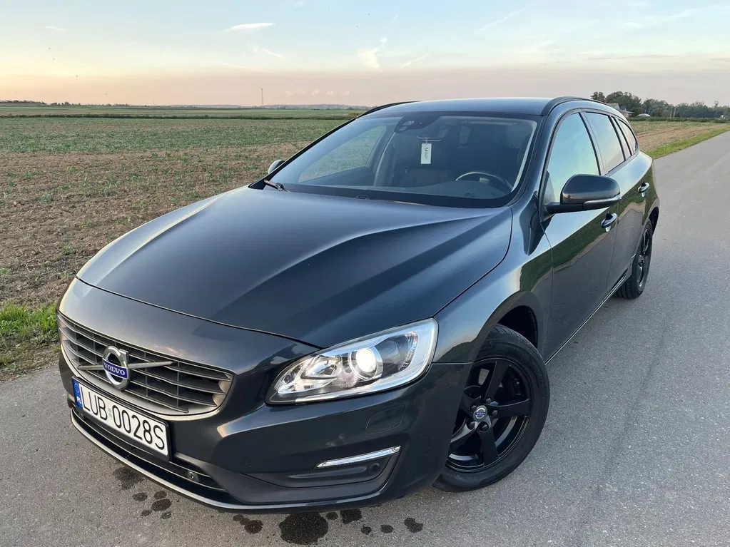 Zdjęcie: 2015 Volvo V60