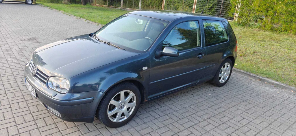 Zdjęcie: 2003 Volkswagen Golf