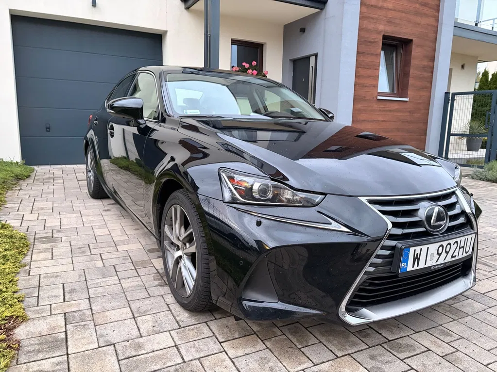 Zdjęcie: 2018 Lexus IS