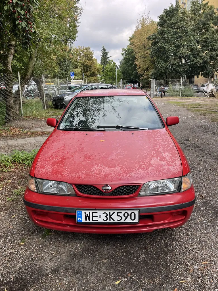 Zdjęcie: 1999 Nissan Almera