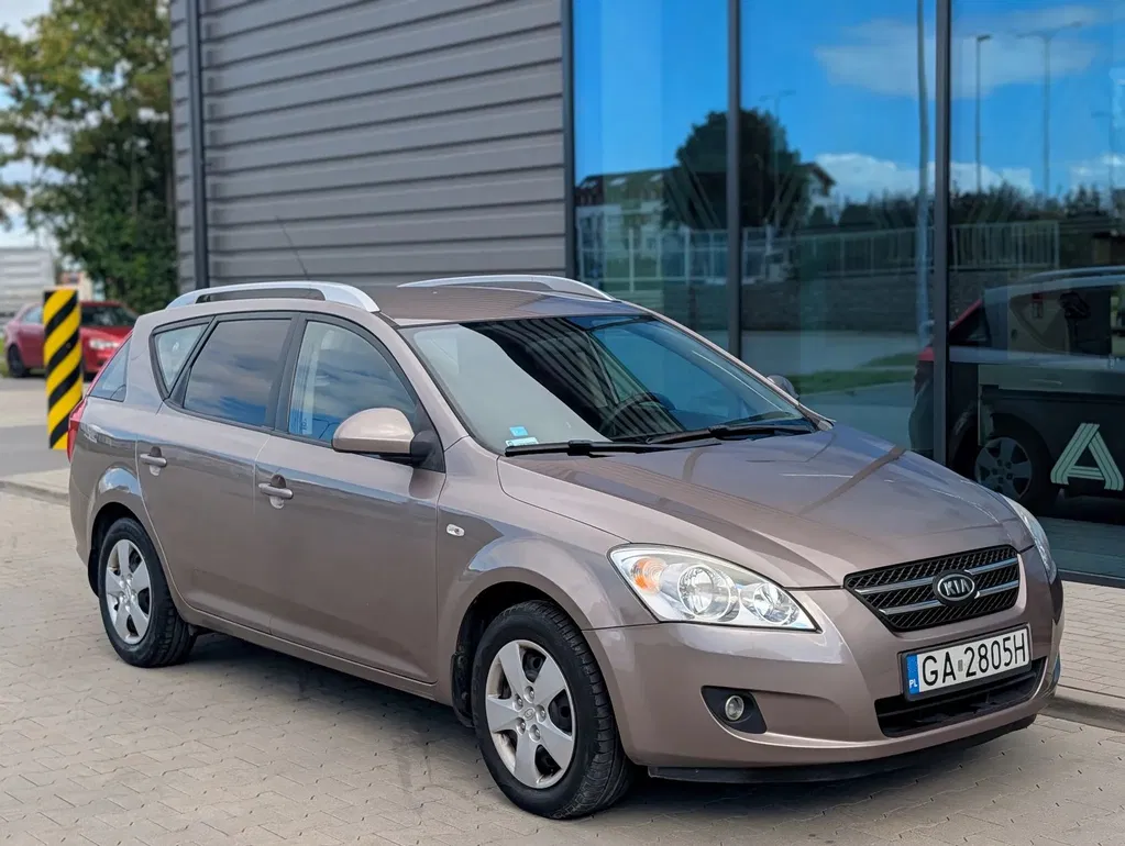 Zdjęcie: 2008 Kia Cee'd