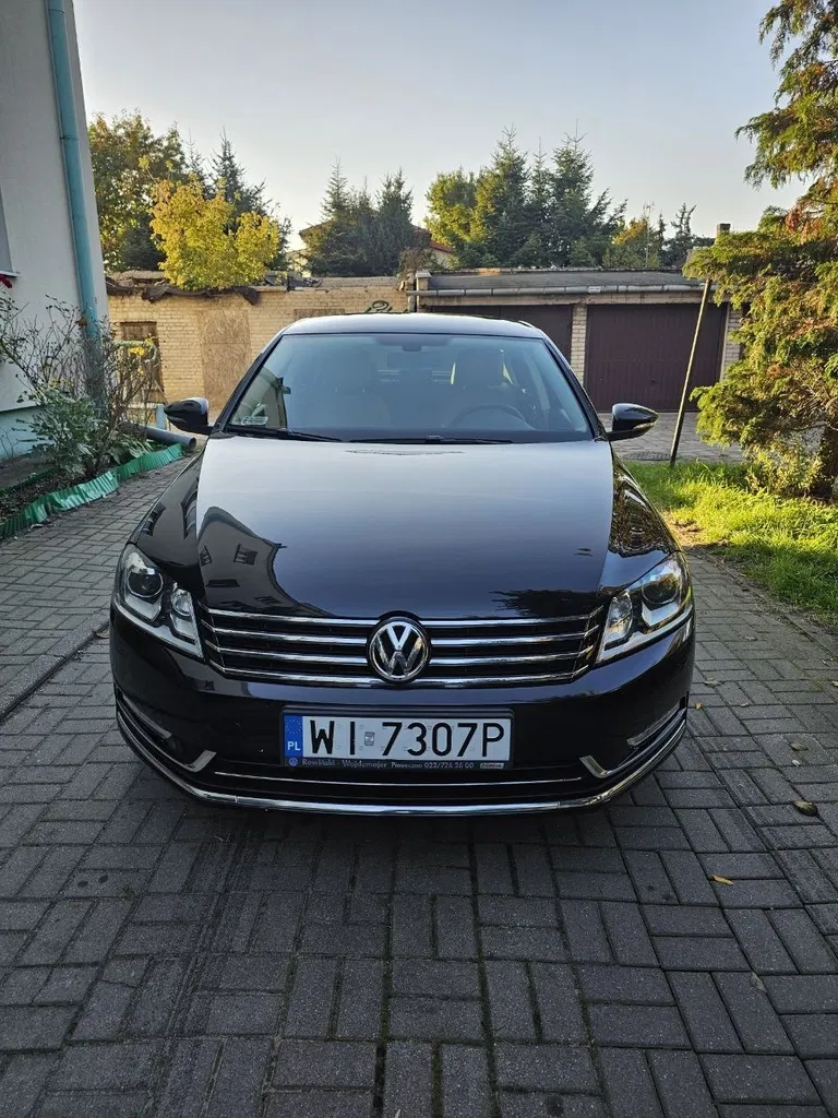 Zdjęcie: 2011 Volkswagen Passat