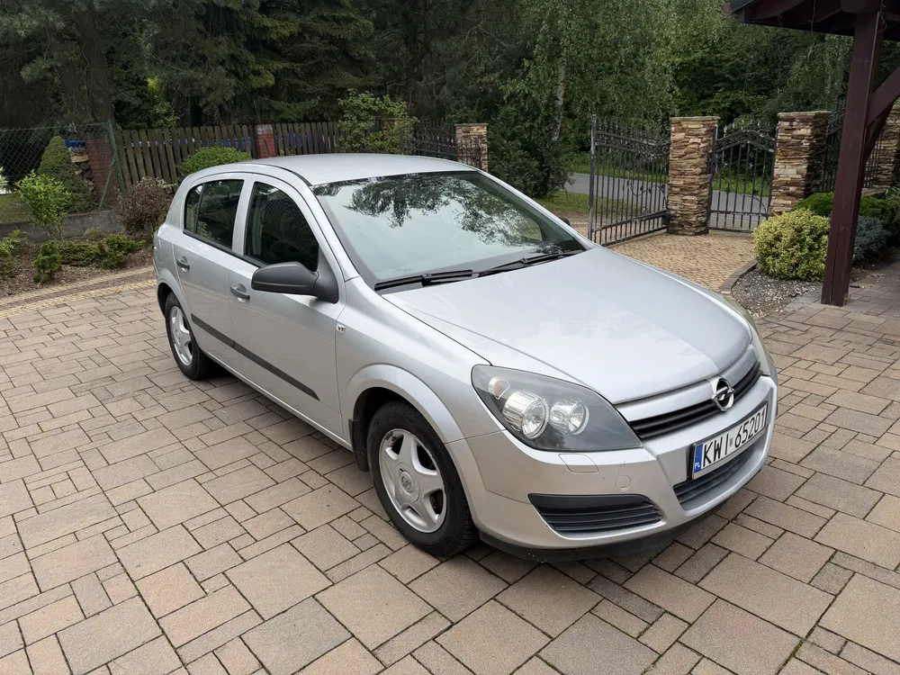 Zdjęcie: 2004 Opel Astra
