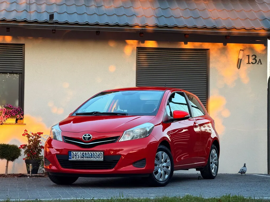 Zdjęcie: 2012 Toyota Yaris