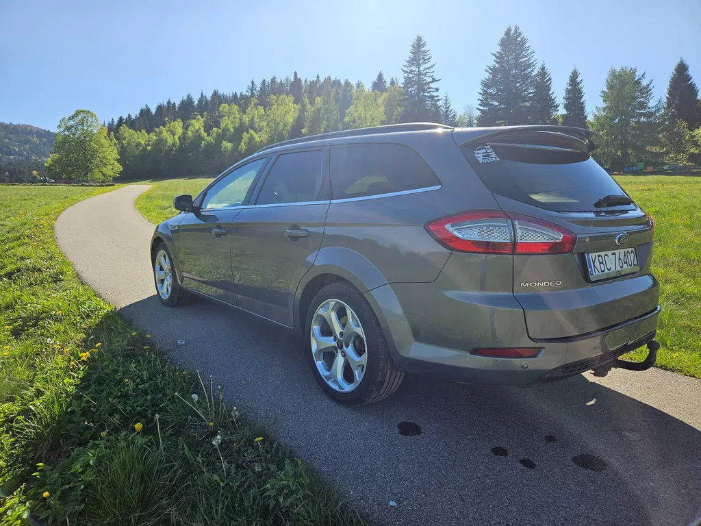 Zdjęcie: 2014 Ford Mondeo
