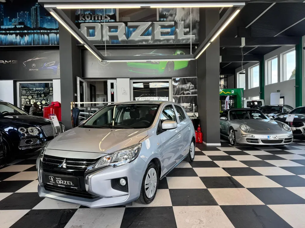 Zdjęcie: 2020 Mitsubishi Space Star