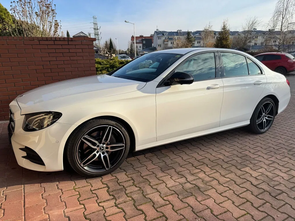 Zdjęcie: 2018 Mercedes-Benz E Klasa