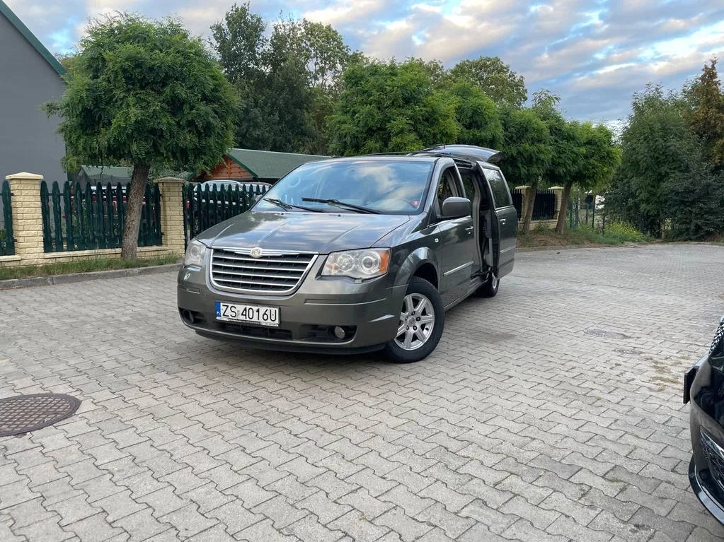 Zdjęcie: 2010 Chrysler Grand Voyager