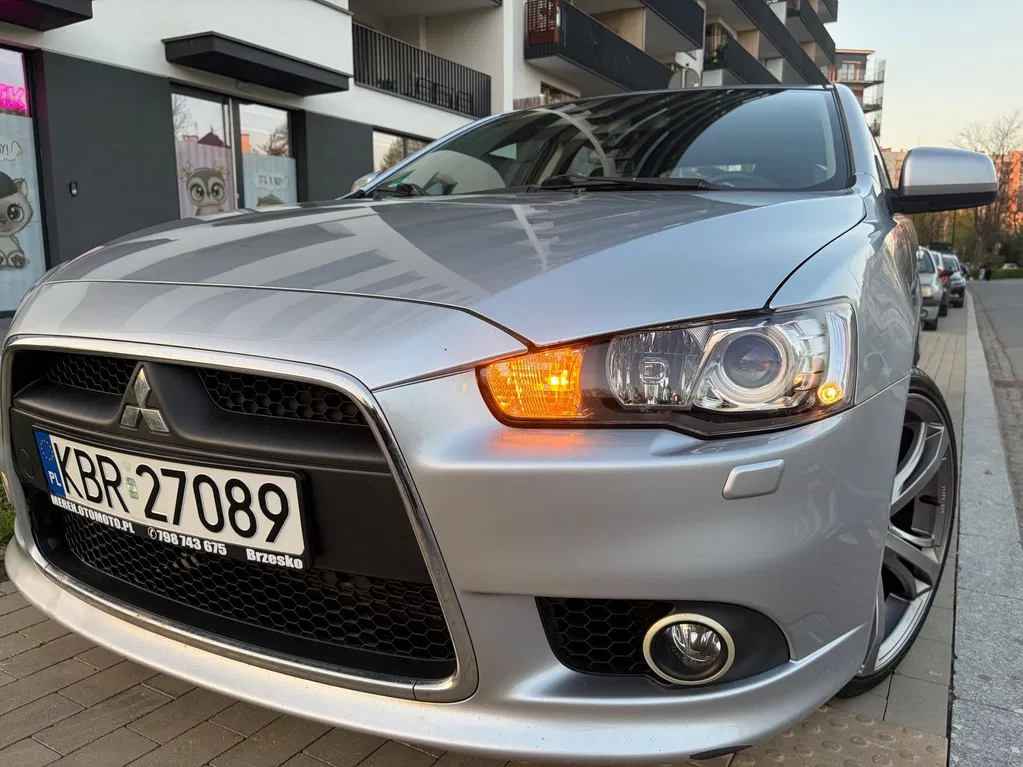 Zdjęcie: 2012 Mitsubishi Lancer