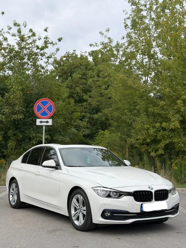 Zdjęcie: 2017 BMW Seria 3