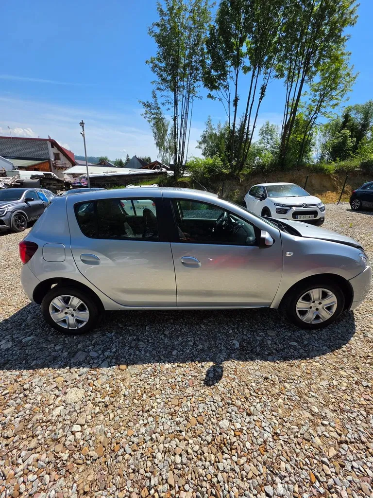 Zdjęcie: 2020 Dacia Sandero