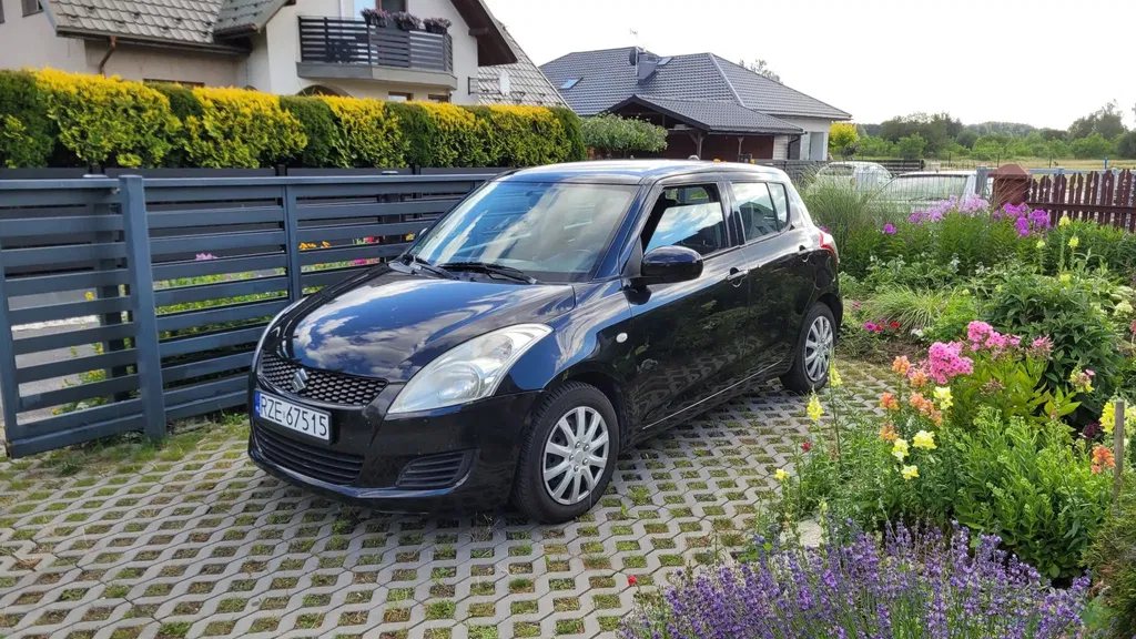 Zdjęcie: 2013 Suzuki Swift