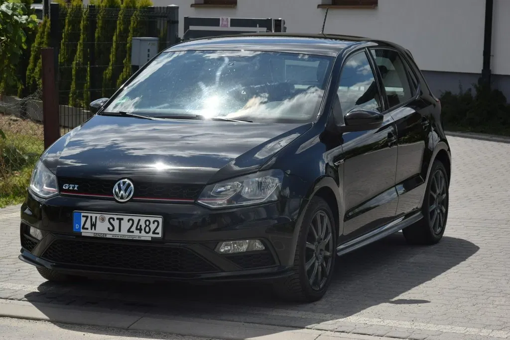 Zdjęcie: 2015 Volkswagen Polo